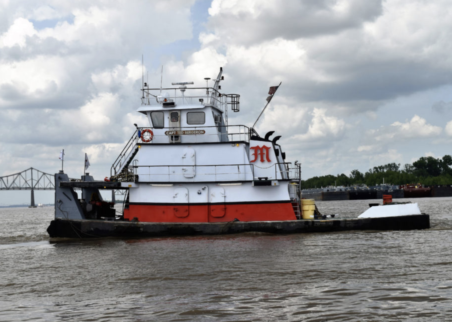 McKinney Marine M/V Charles Cuthbert