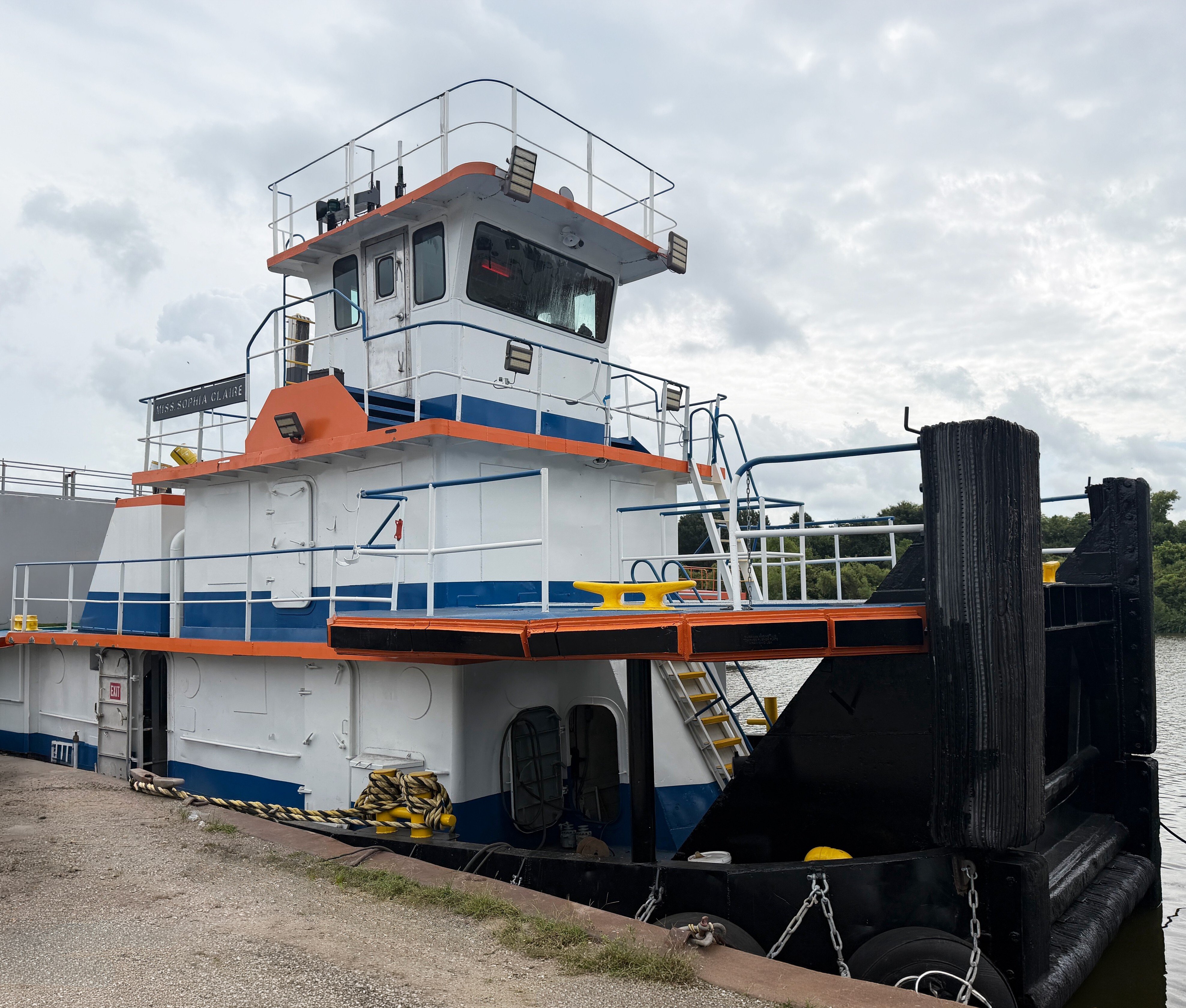 MV Miss Sophia Claire powered by Mitsubishi S6A3 Tier 3 engines
